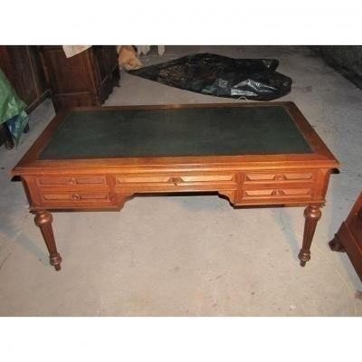 Large Flat Desk