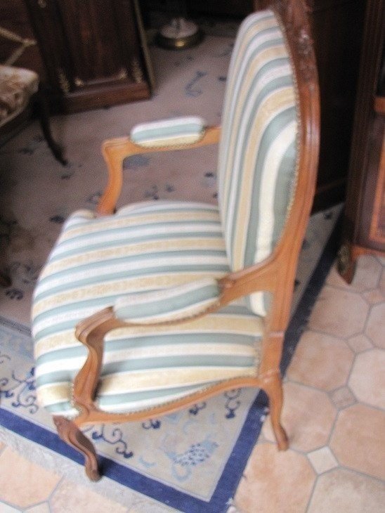 Louis XV Armchair-photo-3