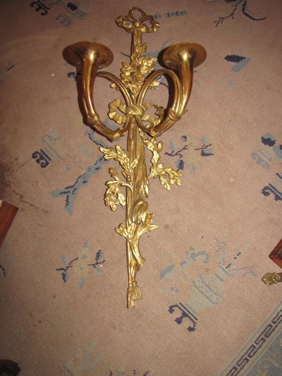 Important Bronze Wall Light-photo-4