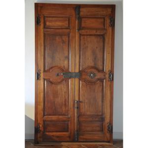 Aixoise Communication Door With Two Leaves In Eighteenth Walnut