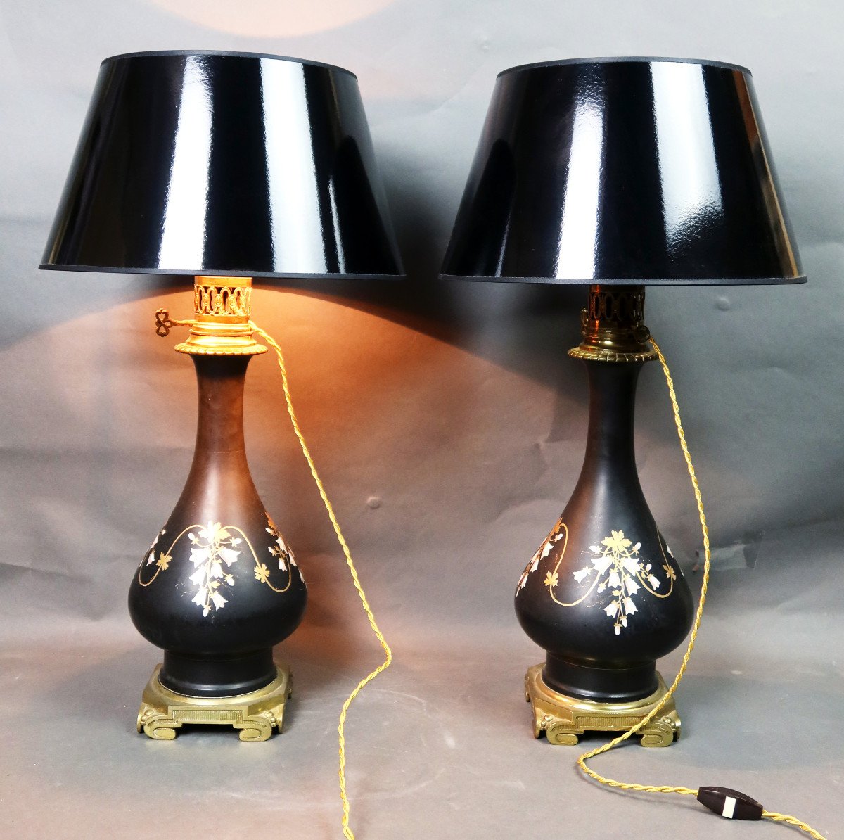 Pair Of Electrified Napoleon III Lamps-photo-2