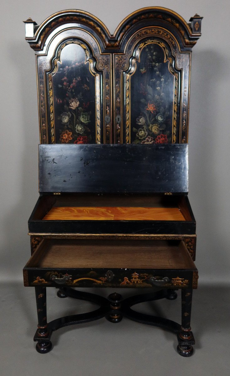 Cabinet In Black Lacquer With Floral Decor-photo-6