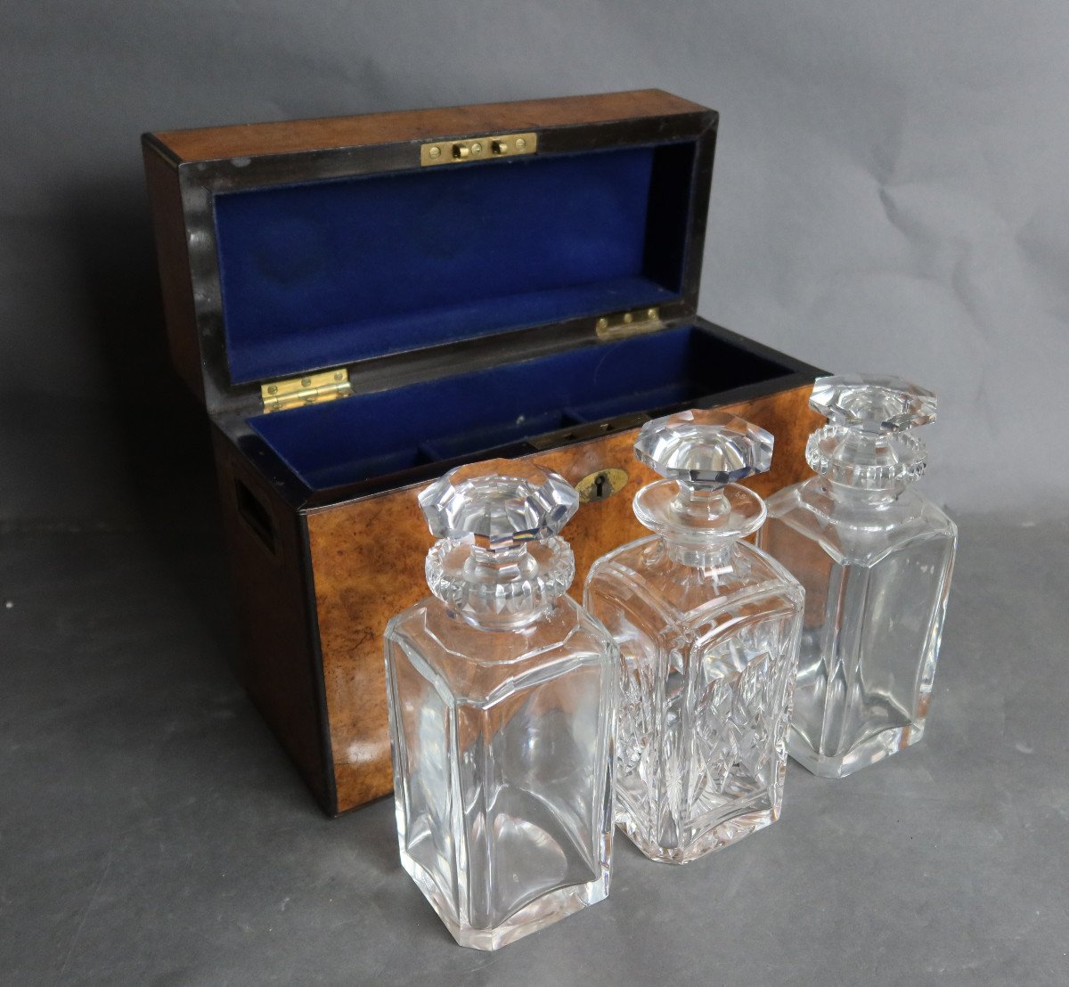 Whiskey Box And Three Decanters-photo-1