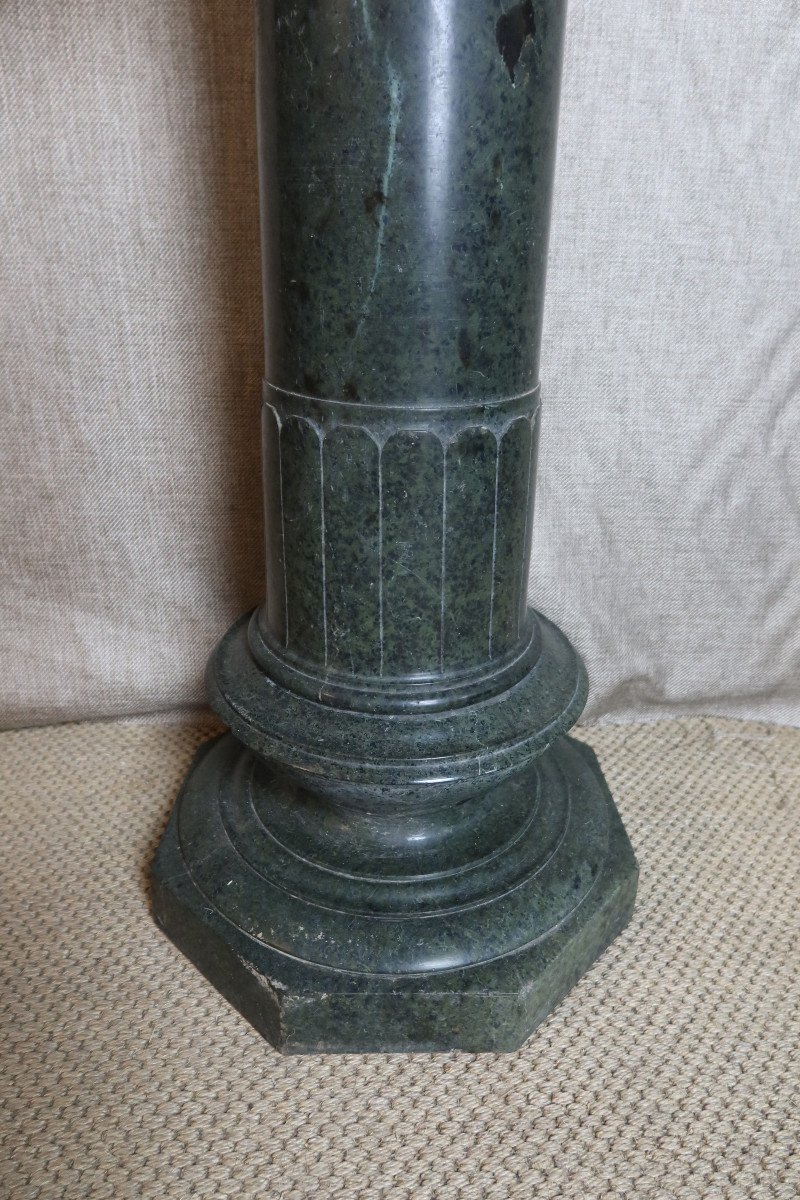 19th Century Marble Stand-photo-4