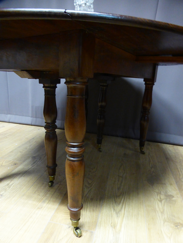 Mahogany Extendable Table XIX-photo-3