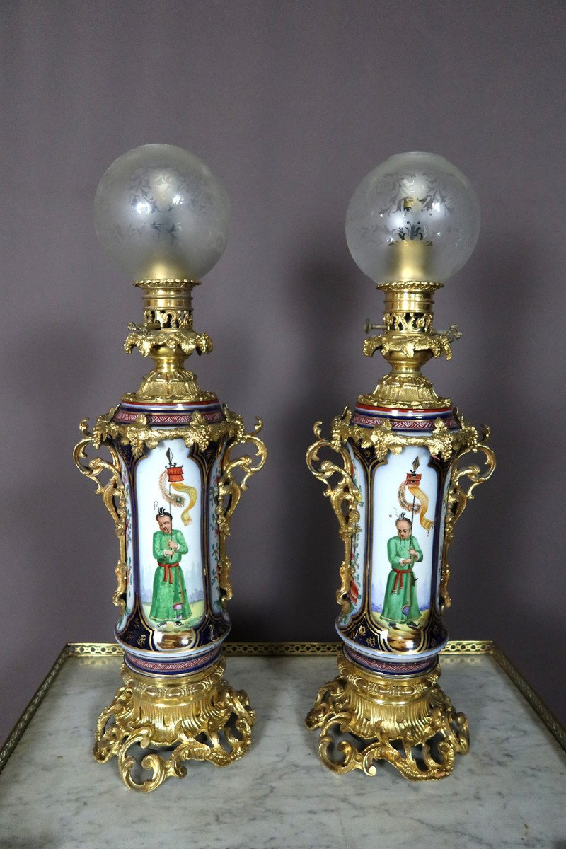 Pair Of Porcelain And Gilt Bronze Lamps XIX-photo-5