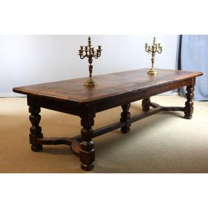 Large Oak Table