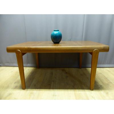 Vintage Teak Dining Table, Publisher: Vamo Sonderborg - The 60's