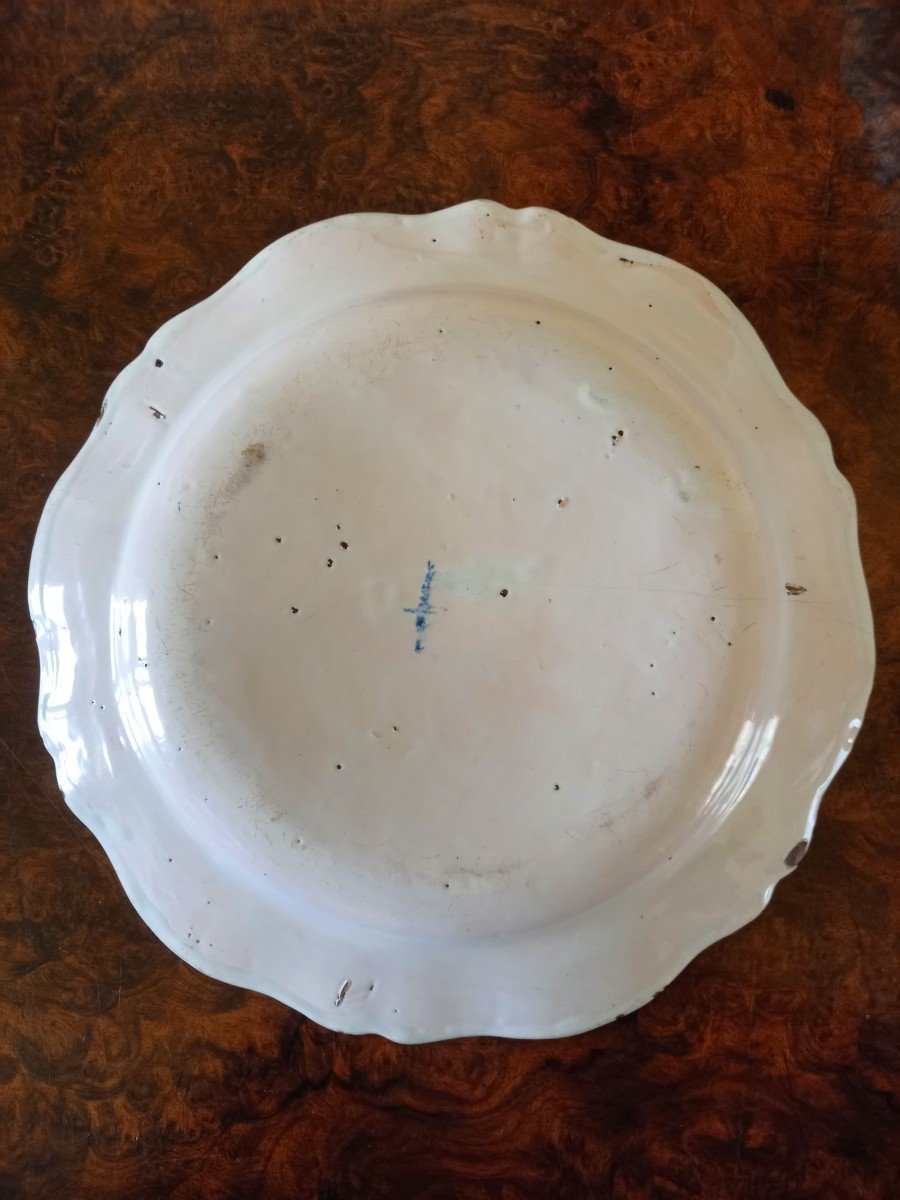 18th Century Moustier Plate -photo-1