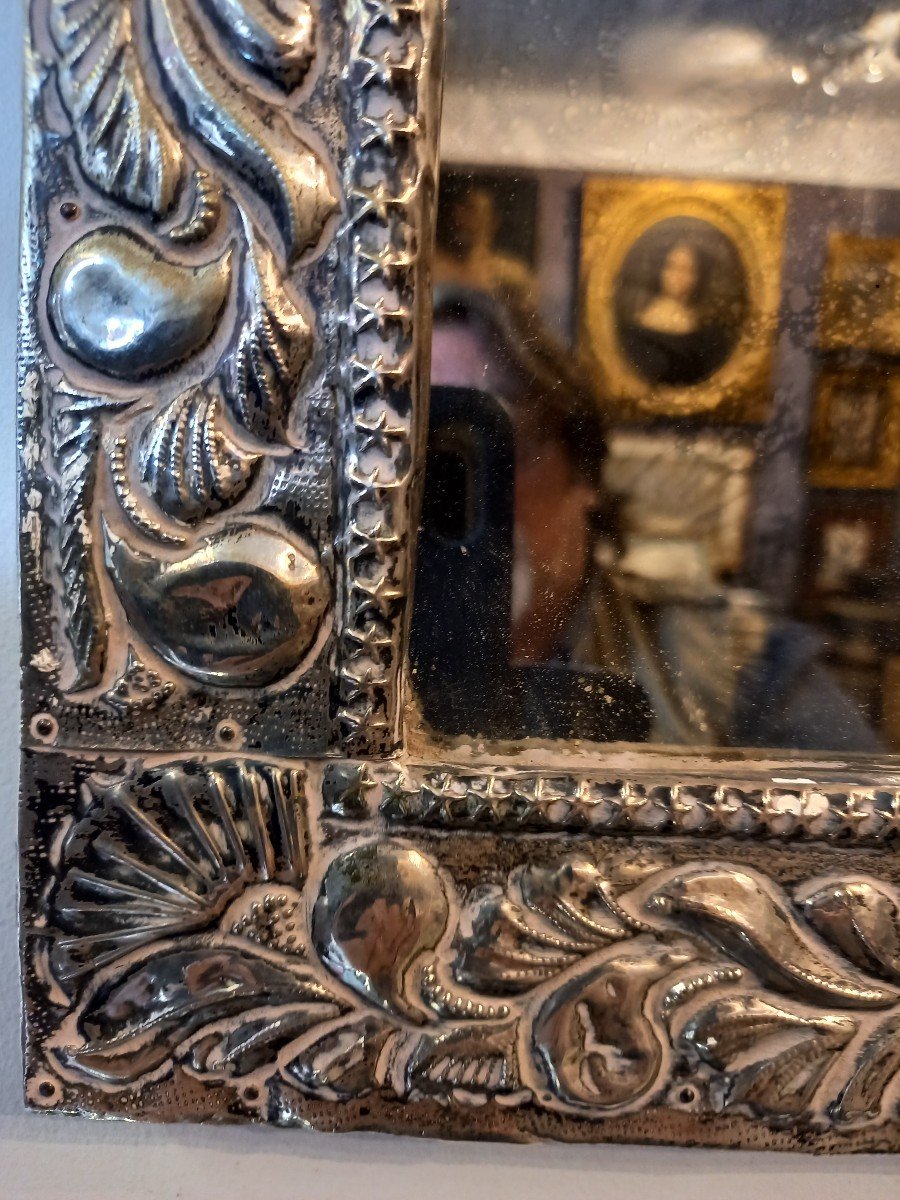 Mirror Decorated With A Leaf Of Repoussé Silver, 19th Century Argentinian Work. -photo-4