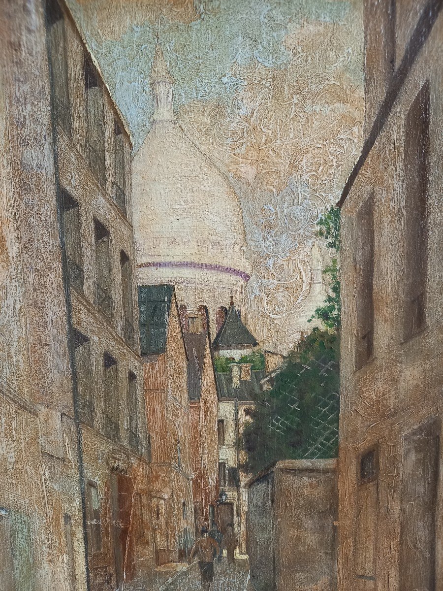 Rue Sainte Rustique In Montmartre -photo-3