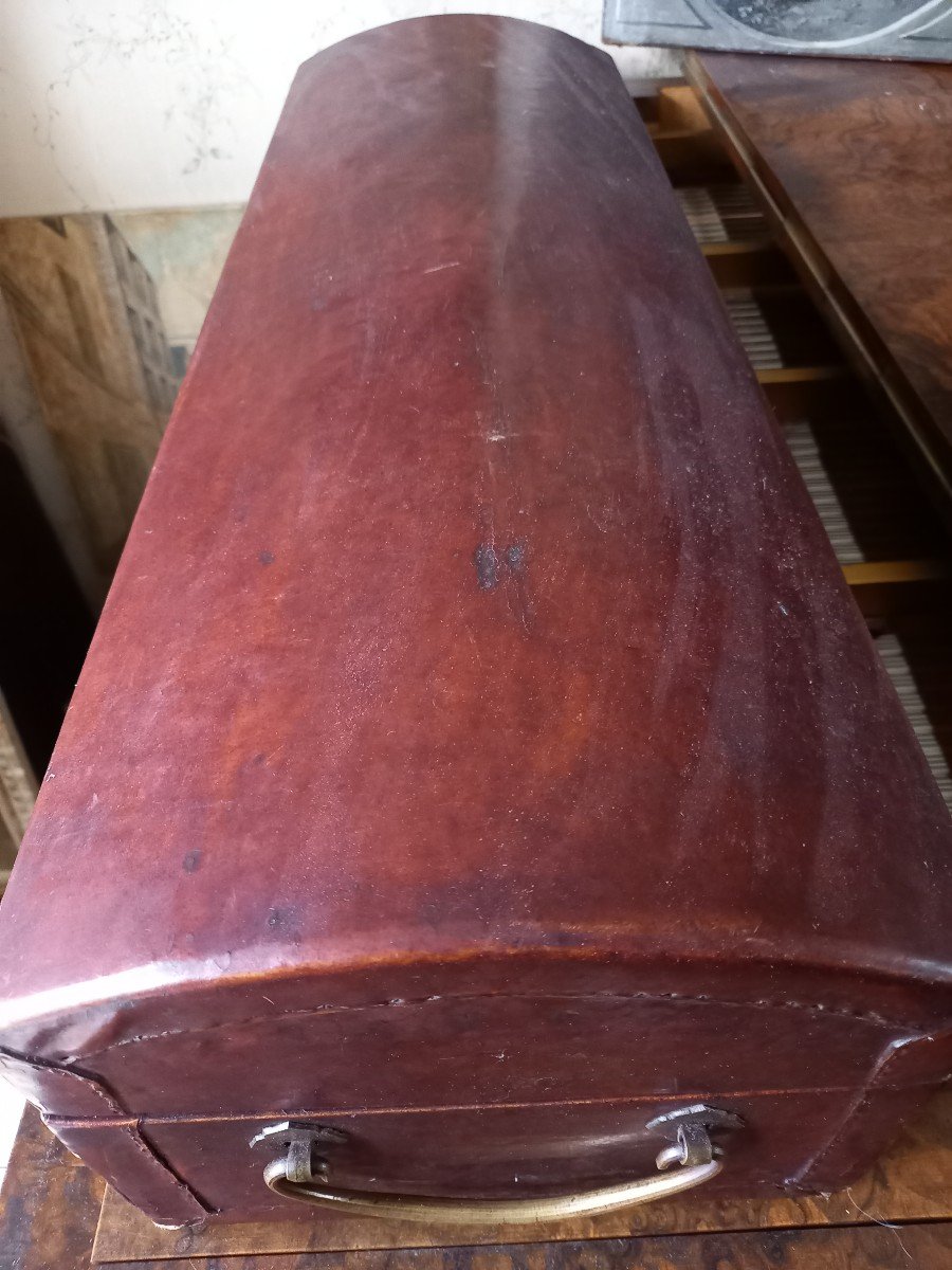 19th Century Chinese Chest In Lacquered Leather -photo-3