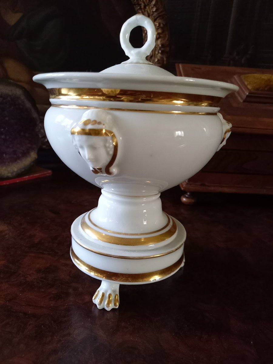 Confiturier En Porcelaine De Paris Vers 1830