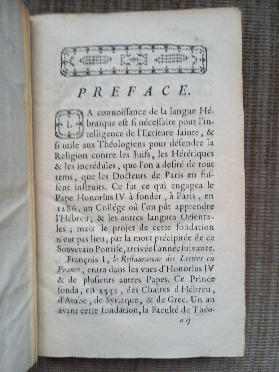 Grammaire Hébraïque à l'Usage Des écoles De Sorbonne.  édition De 1765-photo-3