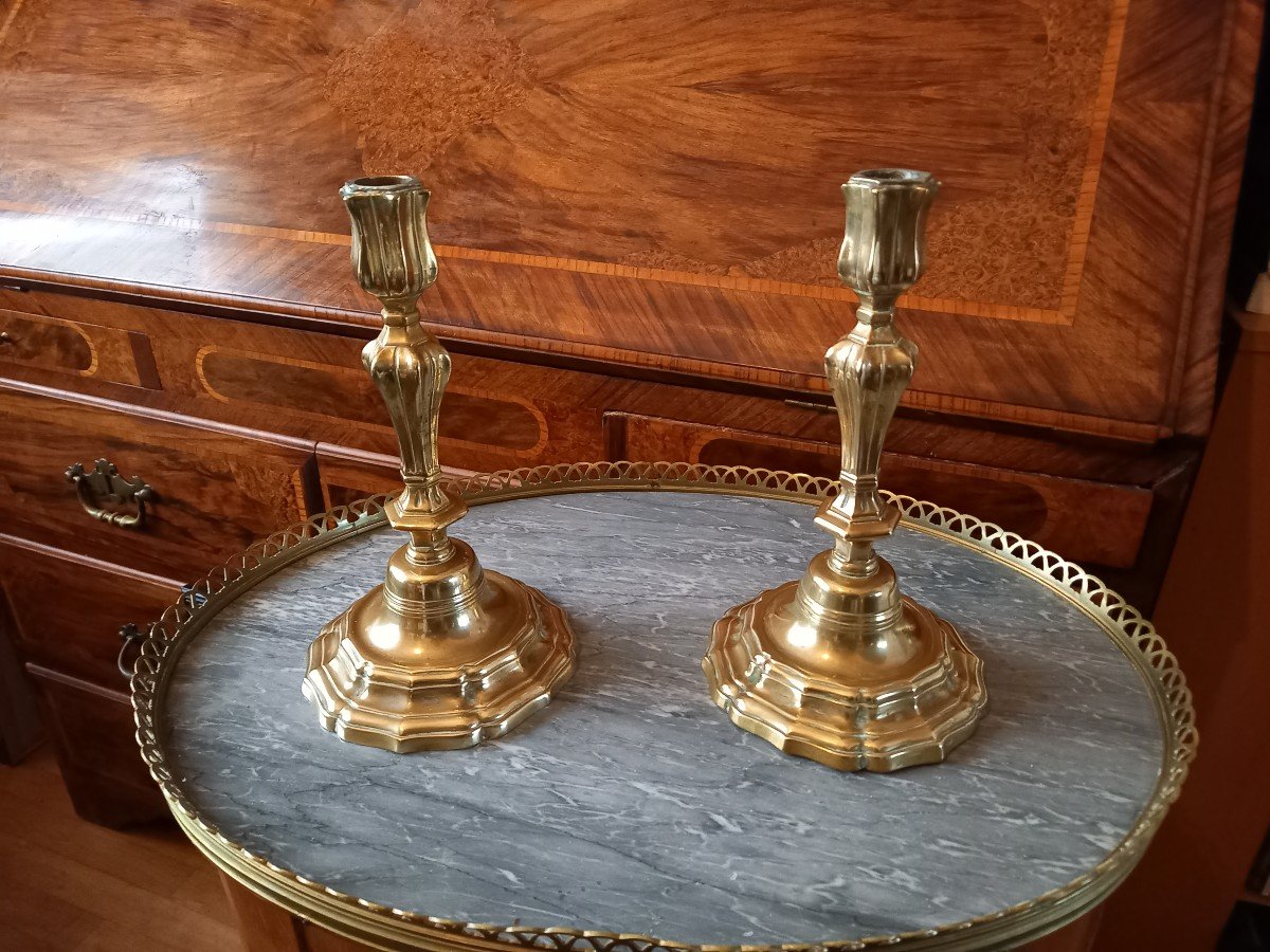 Pair Of 18th Century Bronze Candlesticks -photo-2