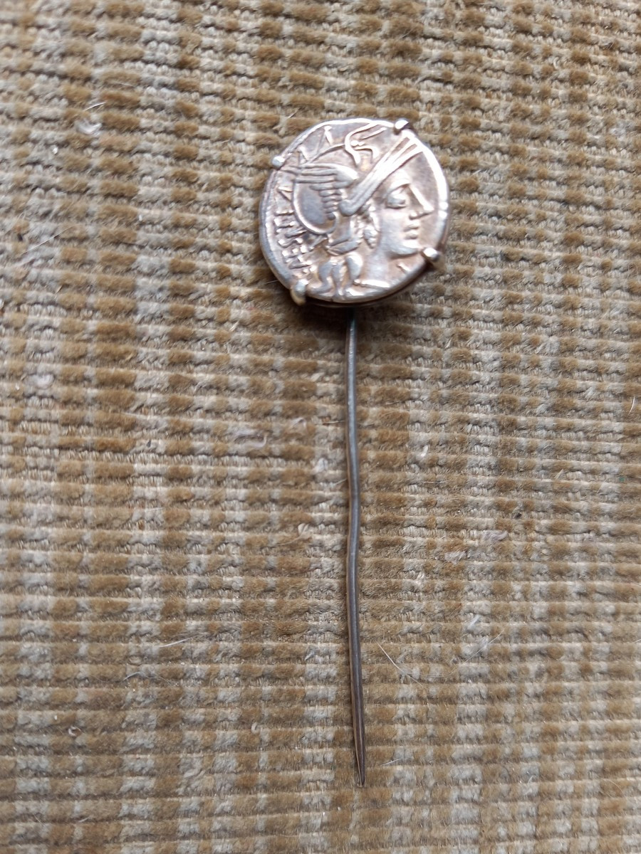 Roman Denarius From The Republican Period Mounted On A Tie Pin -photo-2