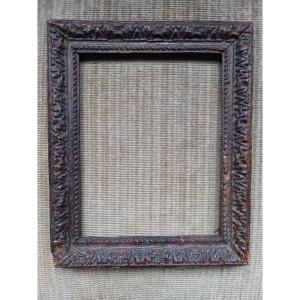 Small Louis XIII Period Frame In Carved Natural Wood 