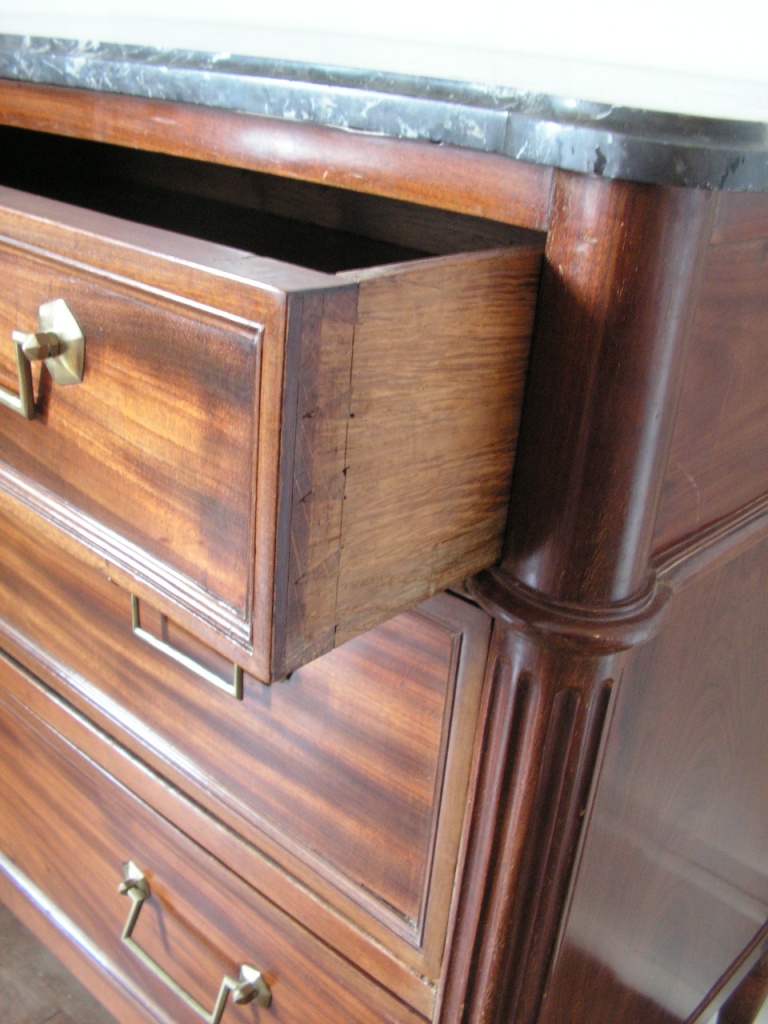 Petite Commode En Acajou d'époque Louis XVI -photo-3