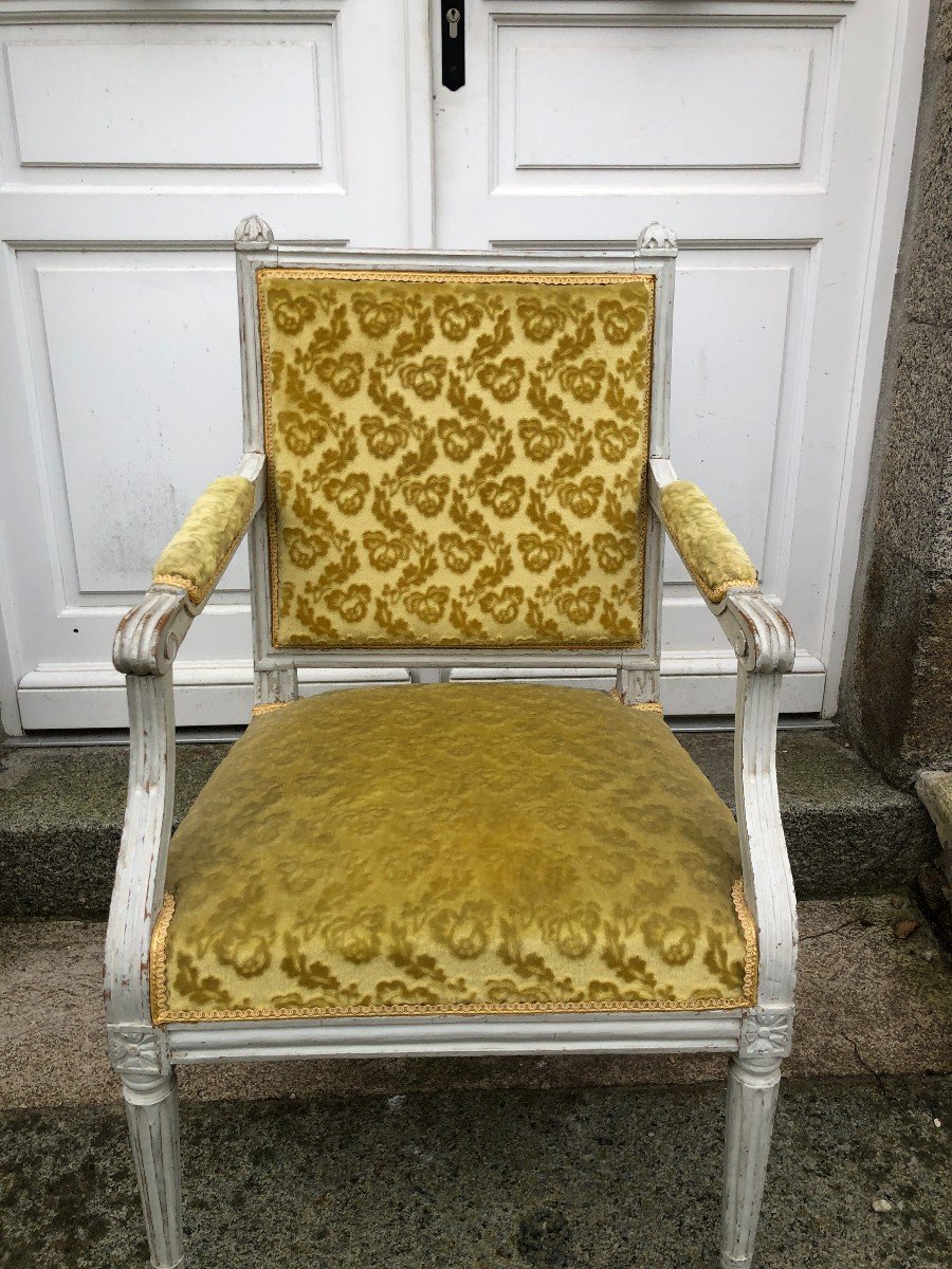 Pair Of Louis XVI Period Armchairs In Lacquered Beech-photo-3