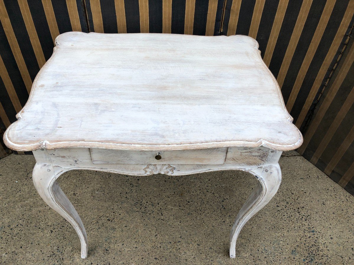 Small Louis XV Style Painted Table From The 19th Century-photo-3