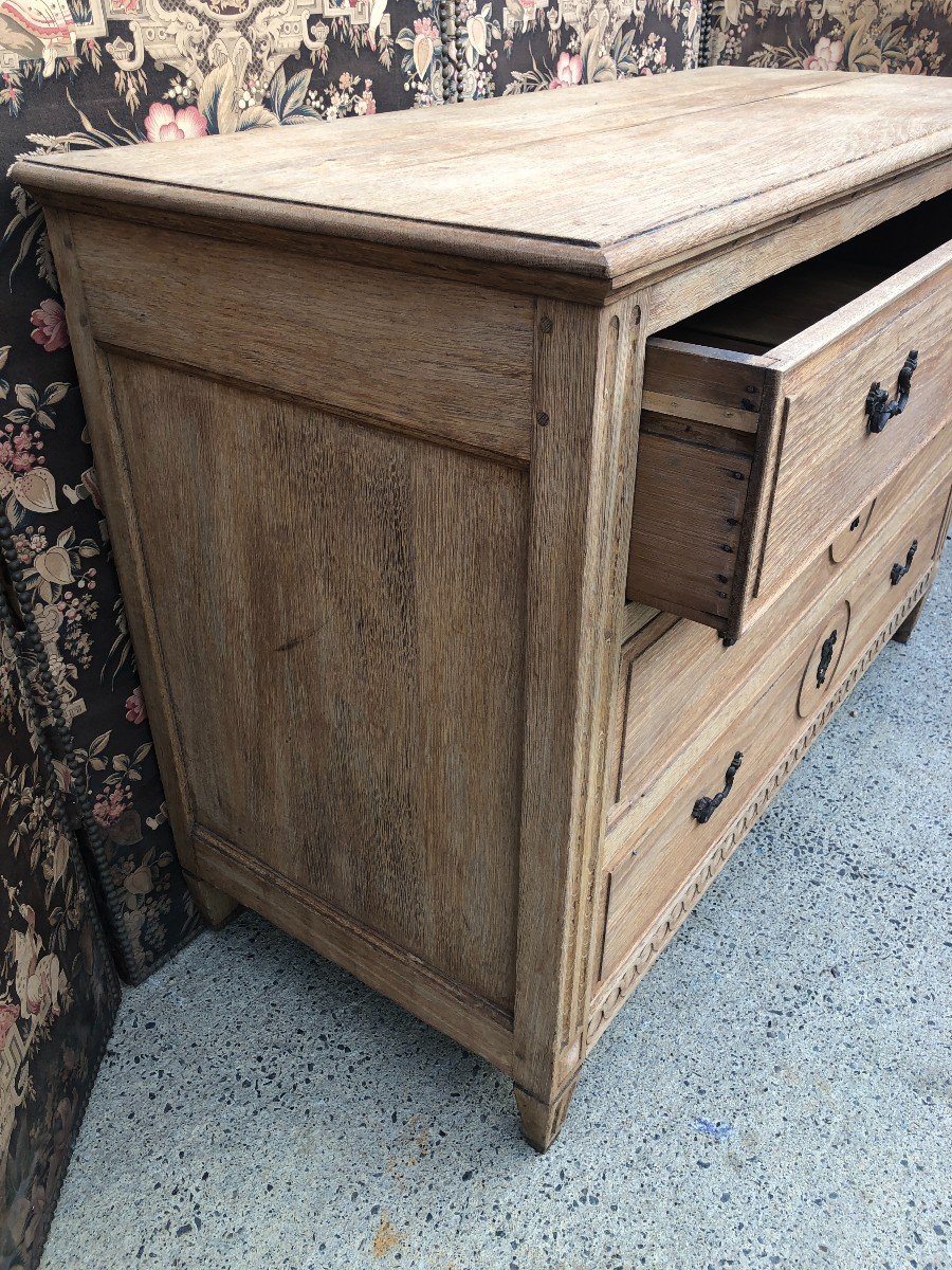 Louis XVI Chest Of Drawers In Natural Oak-photo-4