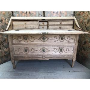 Louis XVI Period Liégeois Sloping Desk In Natural Oak