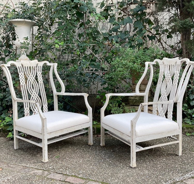 Pair Of Large Pair Of English Armchairs Circa 1920/30 