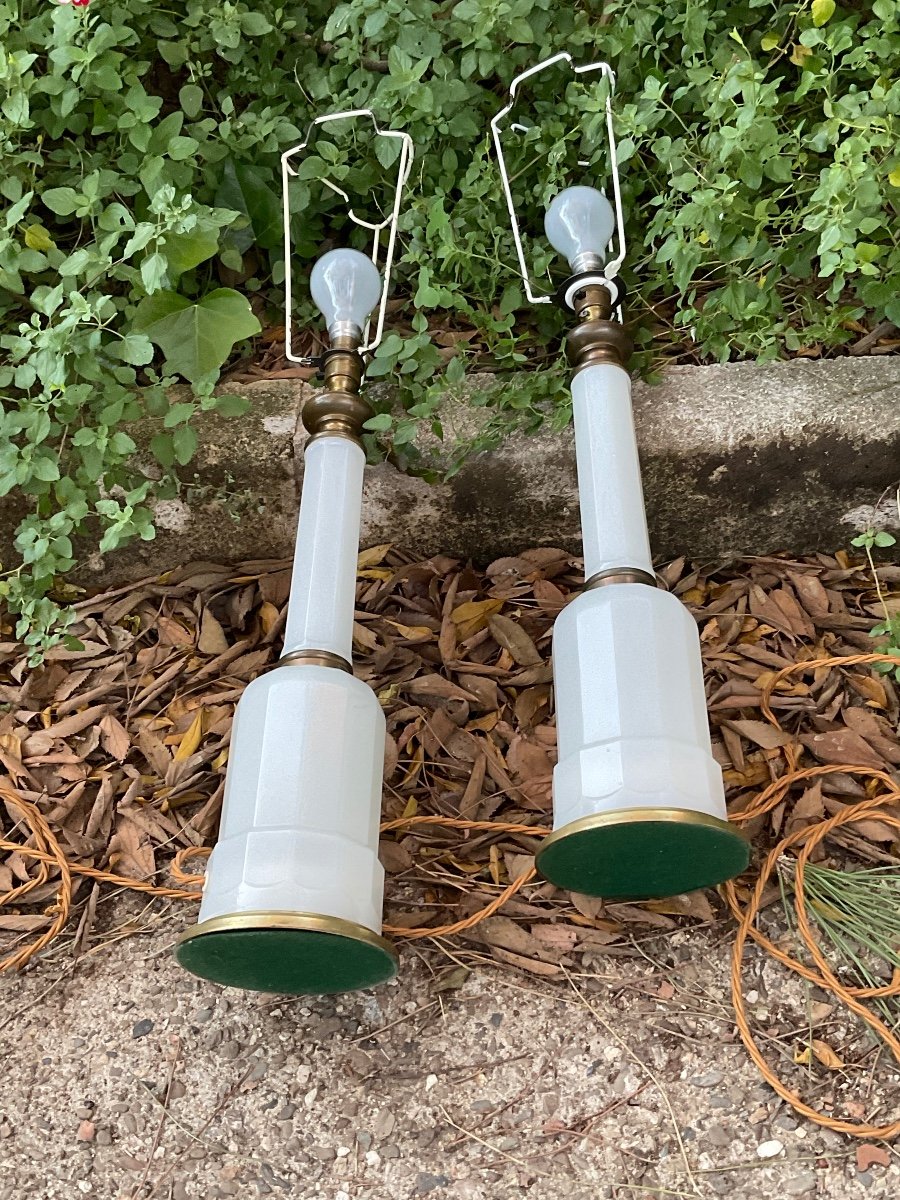 Pair Of English Lamps In White Opaline And Bronze, Early 20th Century -photo-1