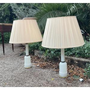 Pair Of English Lamps In White Opaline And Bronze, Early 20th Century 