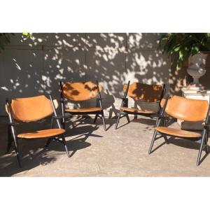 Hans Wegner Set Of 4 Lounge Armchairs Circa 1980