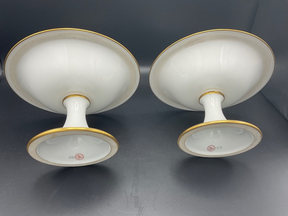 Pair Of Fruit Bowls On A Pedestal In White And Gold Hard Porcelain From The Sévres Porcelain Manufactory-photo-2