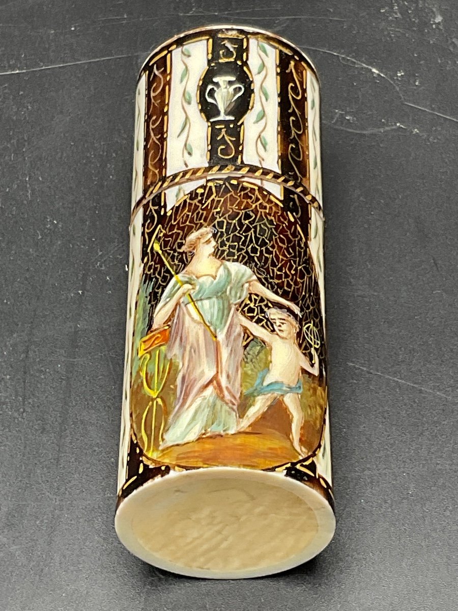 Case Holder Thimble With Its Reel And Its Needle Holder In Painted Ivory Representing The Goddess Athena And Her Adopted Son.-photo-4