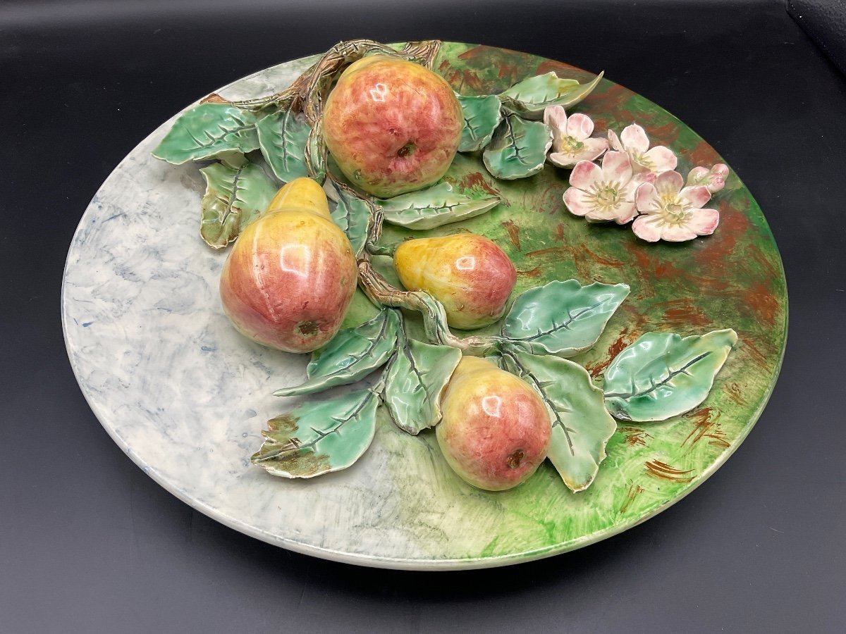 Large Polychrome Barbotine Dish With Relief Pear Decor From The Longchamp Manufacture.-photo-6