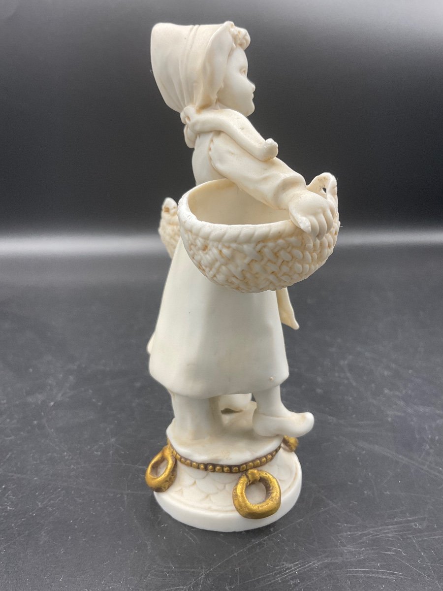 Biscuit From The Müller Manufacture Representing A Young Girl Carrying Two Baskets -photo-3