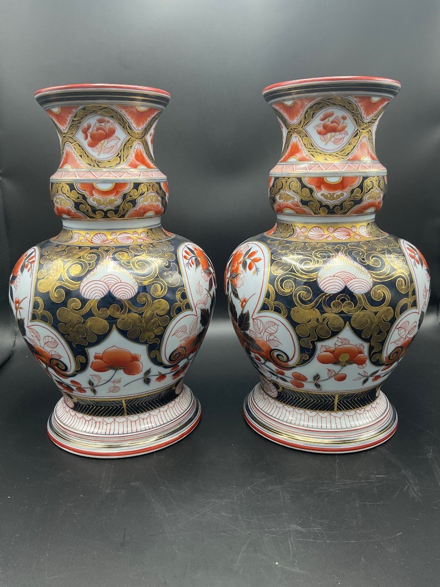 Pair Of Baluster Vases In Polychrome Bayeux Porcelain With Imari Decor Caduceus Mark.-photo-4