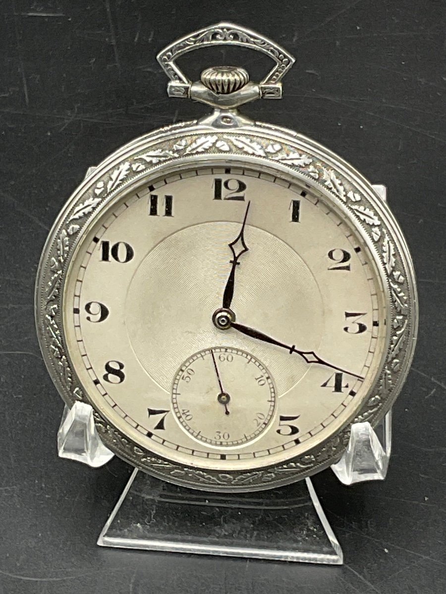 Extra-flat Pocket Or Pocket Watch In Solid Silver With Chiseled And Guilloché Art-deco Decoration.-photo-2