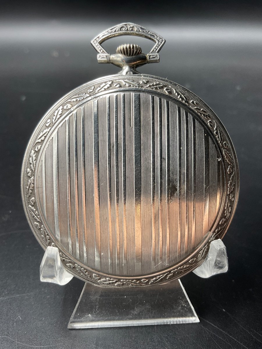 Extra-flat Pocket Or Pocket Watch In Solid Silver With Chiseled And Guilloché Art-deco Decoration.-photo-3