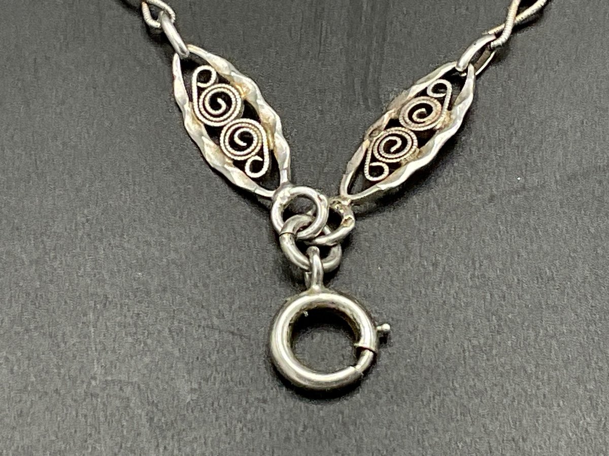 Sterling Silver Necklace With Antique Filigree Mesh, Flat Oval Faceted Edge.-photo-3