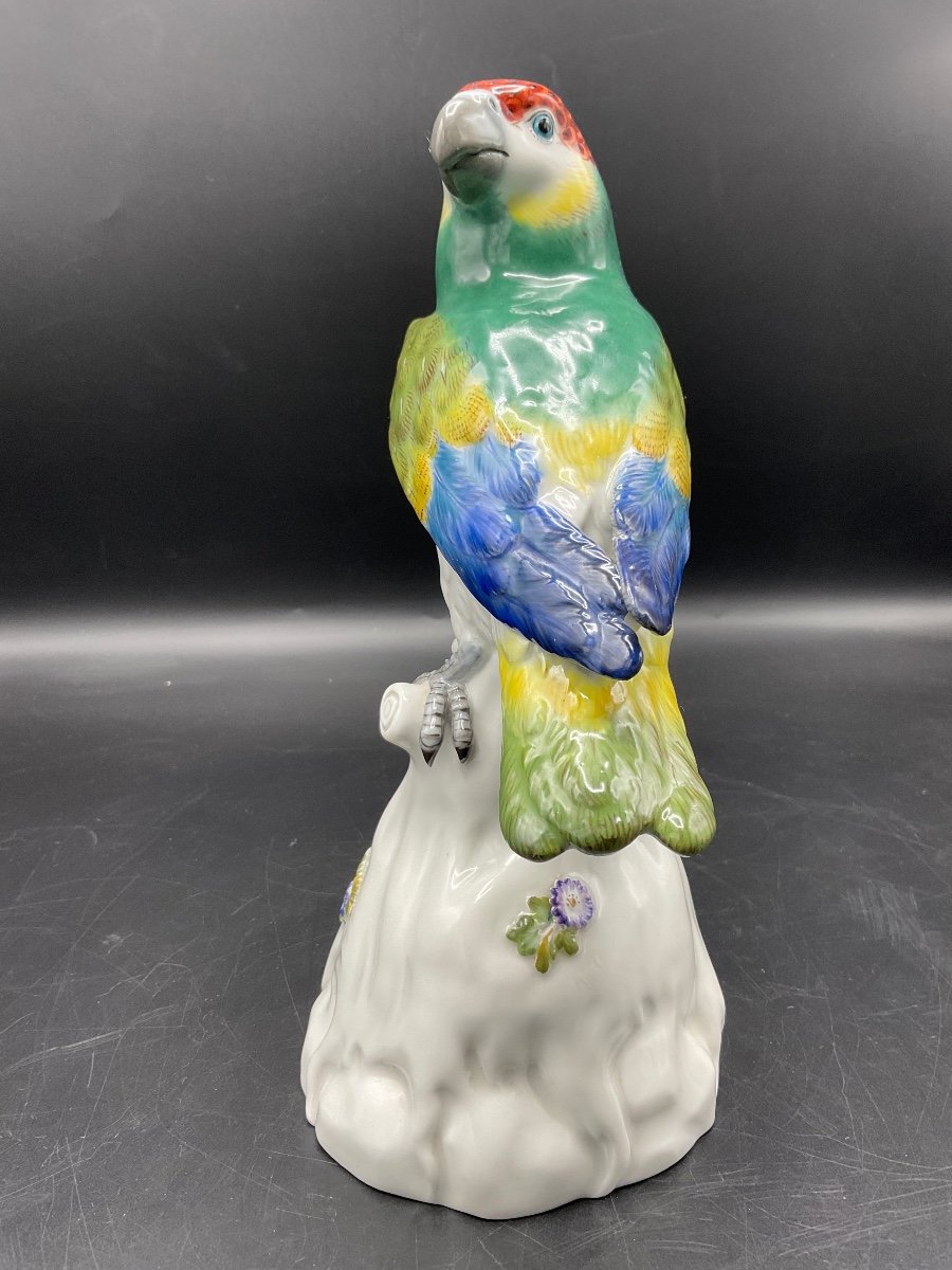 Porcelaine Polychrome De Meissen Représentant Un Perroquet Posé Sur Une Souche De Tronc D’arbre-photo-2