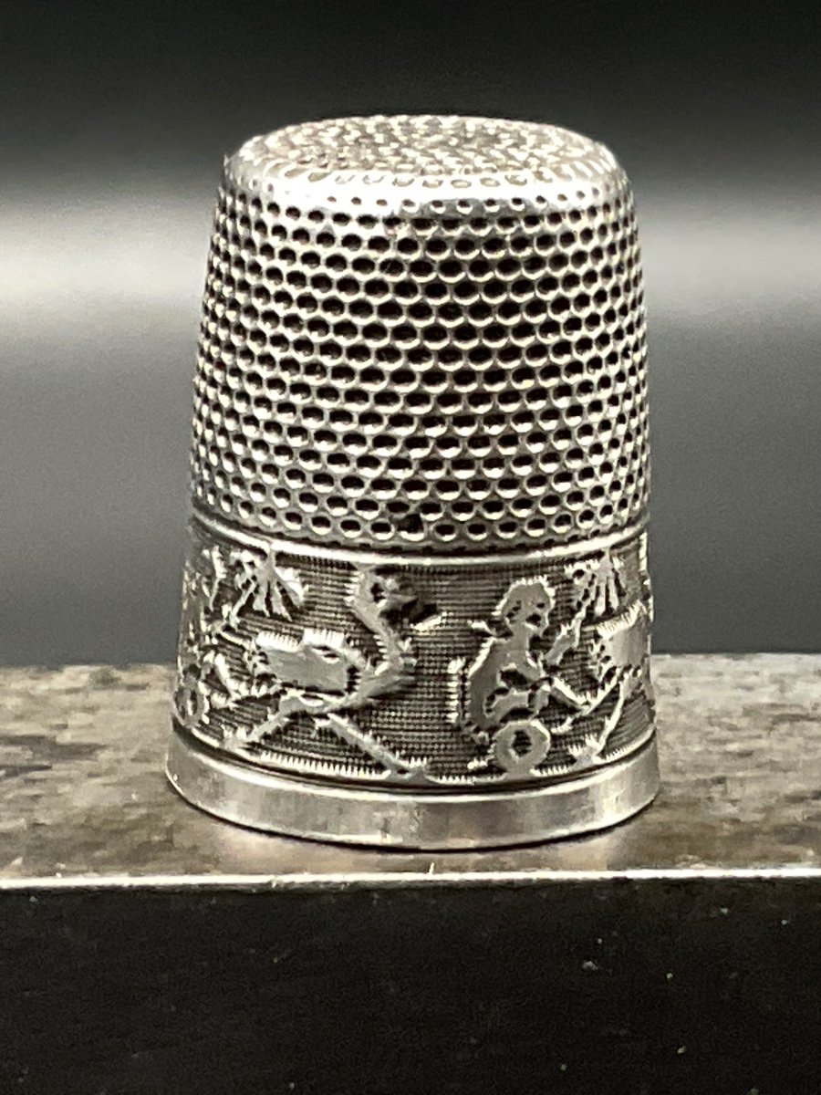 Sterling Silver Thimble Decorated With An Ostrich Pulling A Chariot With A Figure.-photo-7