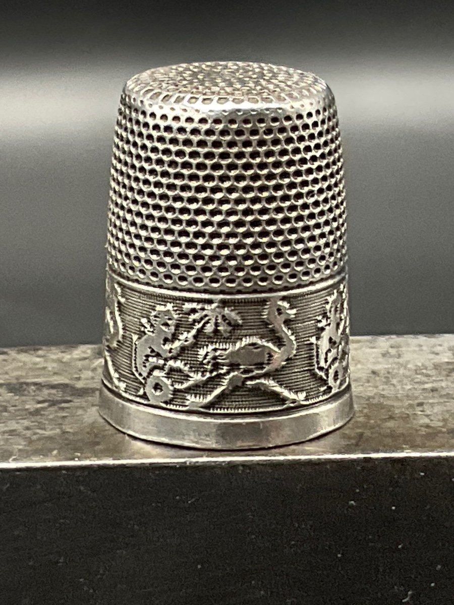 Sterling Silver Thimble Decorated With An Ostrich Pulling A Chariot With A Figure.-photo-8