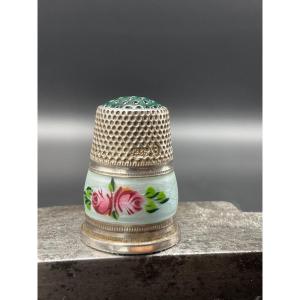 Polychrome Children's Thimble In Sterling Silver Frieze In Sky Blue Enamel Decorated With Roses And Pusher In Translucent Green Agate Semi-precious Stone
