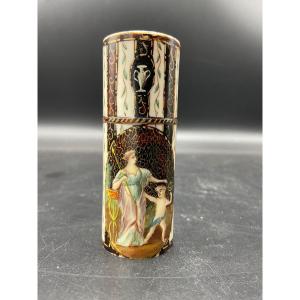 Case Holder Thimble With Its Reel And Its Needle Holder In Painted Ivory Representing The Goddess Athena And Her Adopted Son.