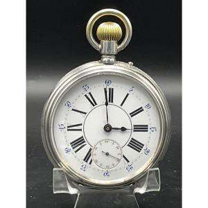 Guilloché And Chiseled Sterling Silver Regulator Gusset Or Pocket Watch With A Central Crest Marked Favory In Geneva.