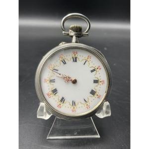 Chiseled And Guilloché Gusset Or Pocket Watch In Sterling Silver With Floral Decor.