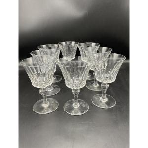 Huit Verres à Eau Modèle Piccadilly En Cristal Incolore De La Cristallerie De Baccarat.