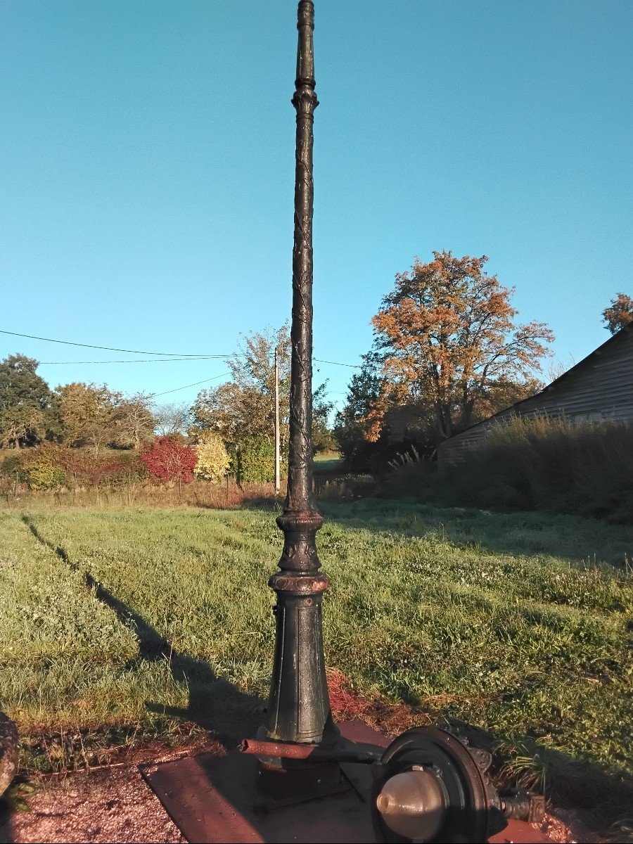 Cast Iron Street Lamp 1900-photo-2