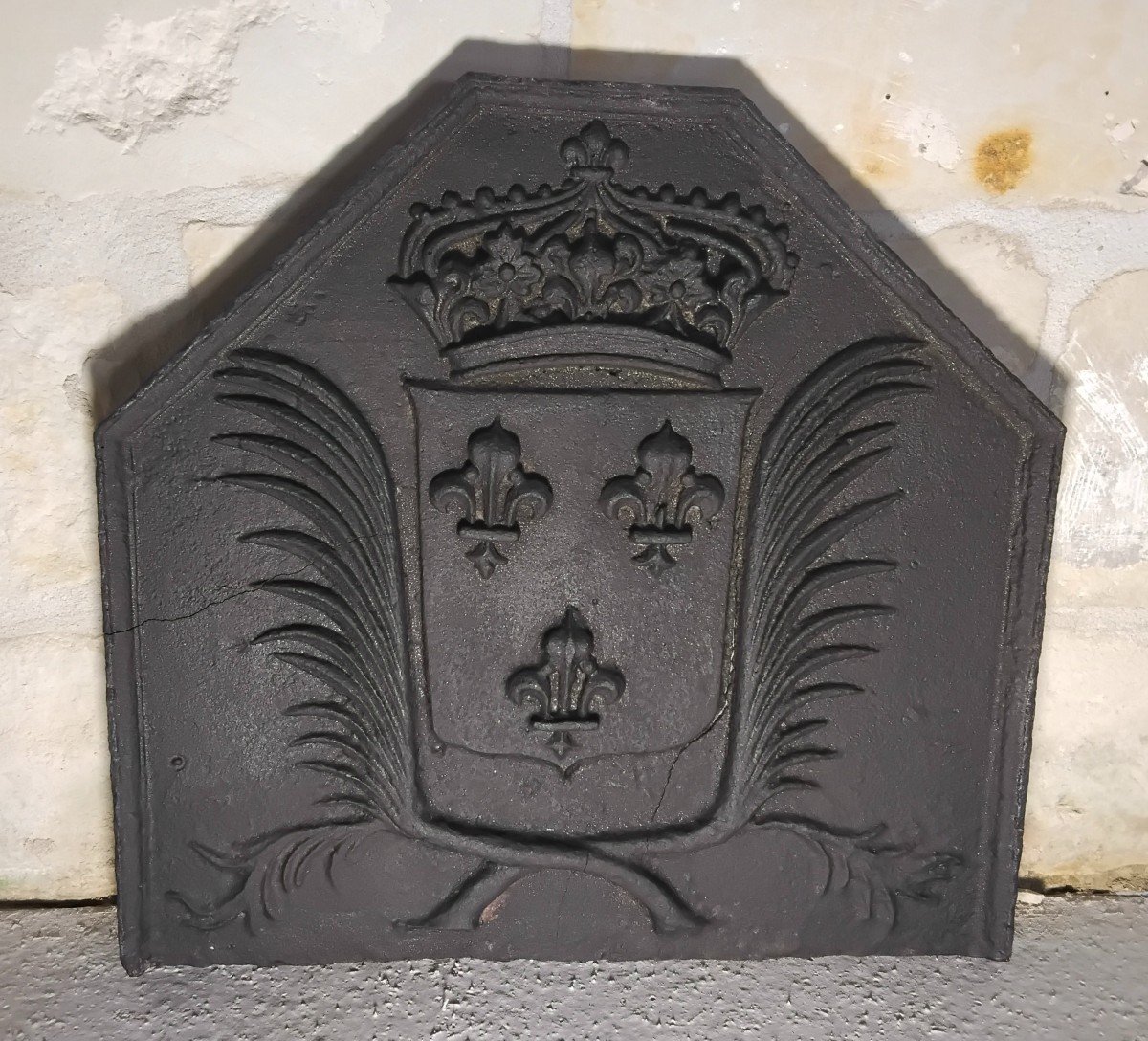 Cast Iron Fireplace Plate Representing The Arms Of France