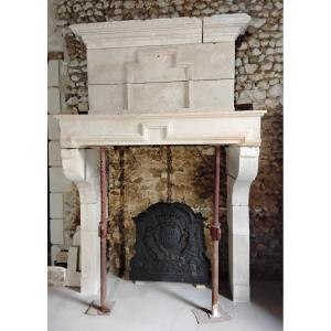 Large White Stone Fireplace 