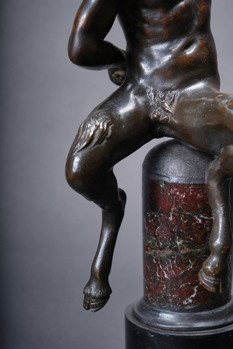 Sculpture - Italy, Early 17th Century - Seated Faun-photo-1